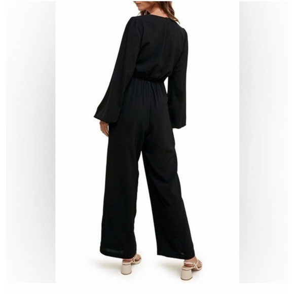 Wishlist Apparel V-Neck Jumpsuit Romper Black Small Long Sleeve Wide Leg Dressy - Picture 2 of 10